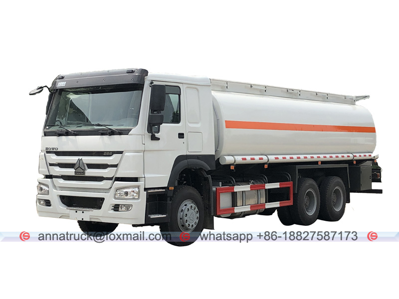 25,000 Liters Fuel Tanker Truck with SINOTRUK HOWO 4